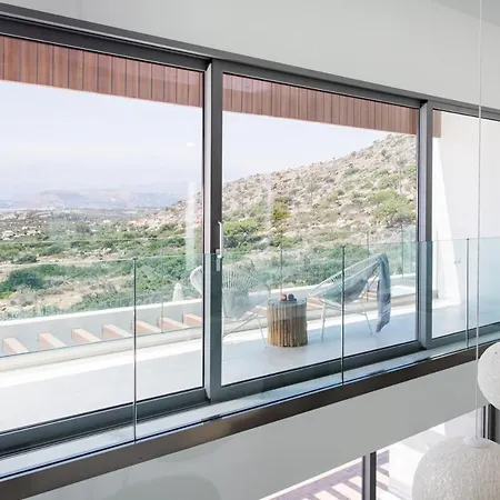 Lux Villa-stunning Views-ps4-family * Chania (Crete)