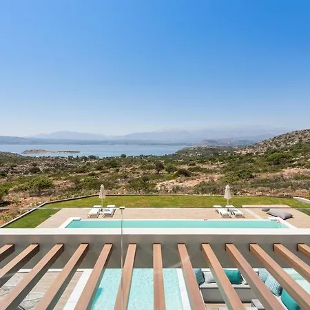 Villa Lux Villa-stunning Views-ps4-family *