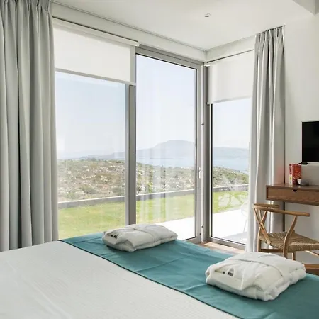 Lux Villa-stunning Views-ps4-family Vila *